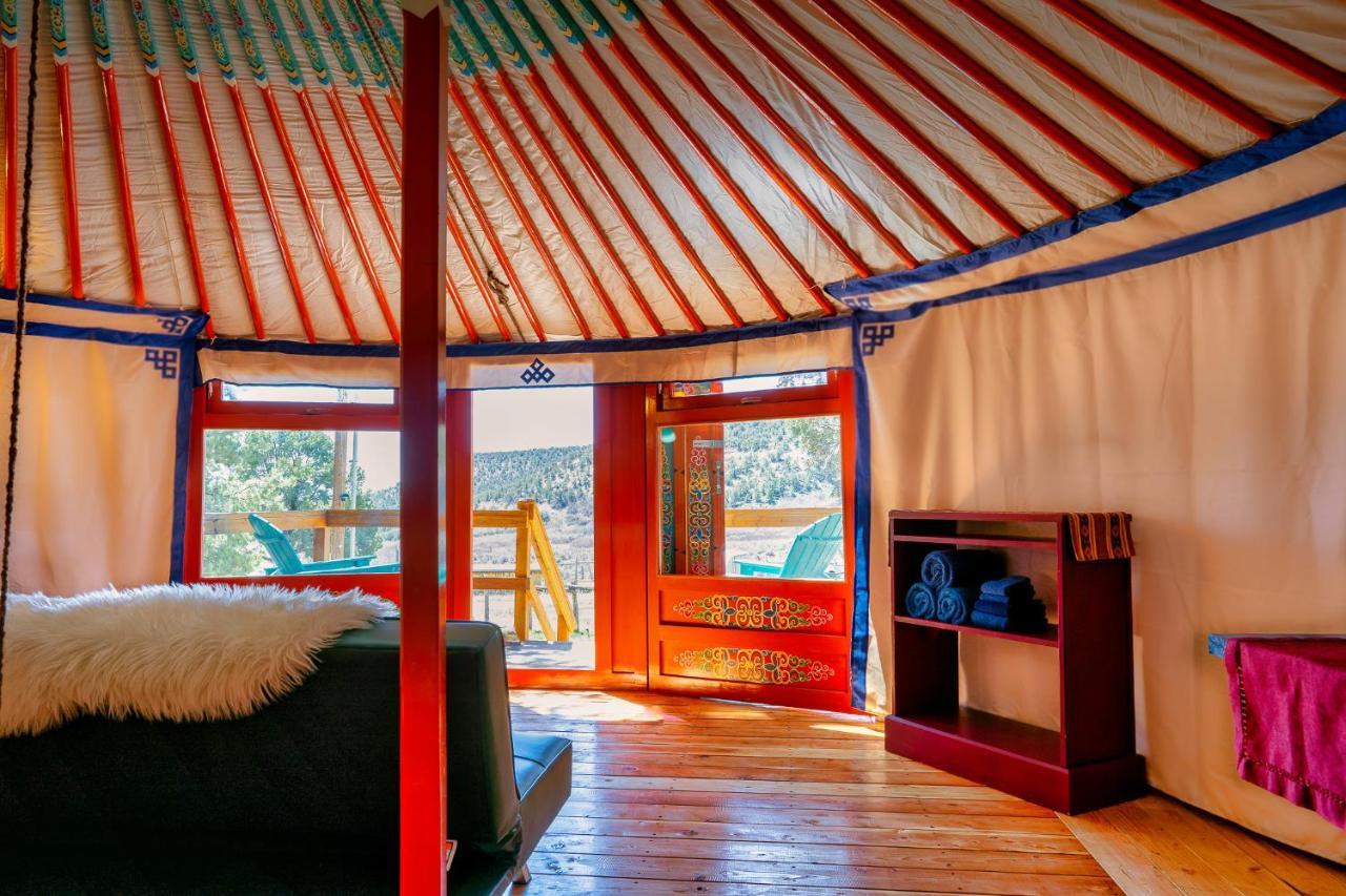 Boulder Mountain Guest Ranch Villa Luaran gambar