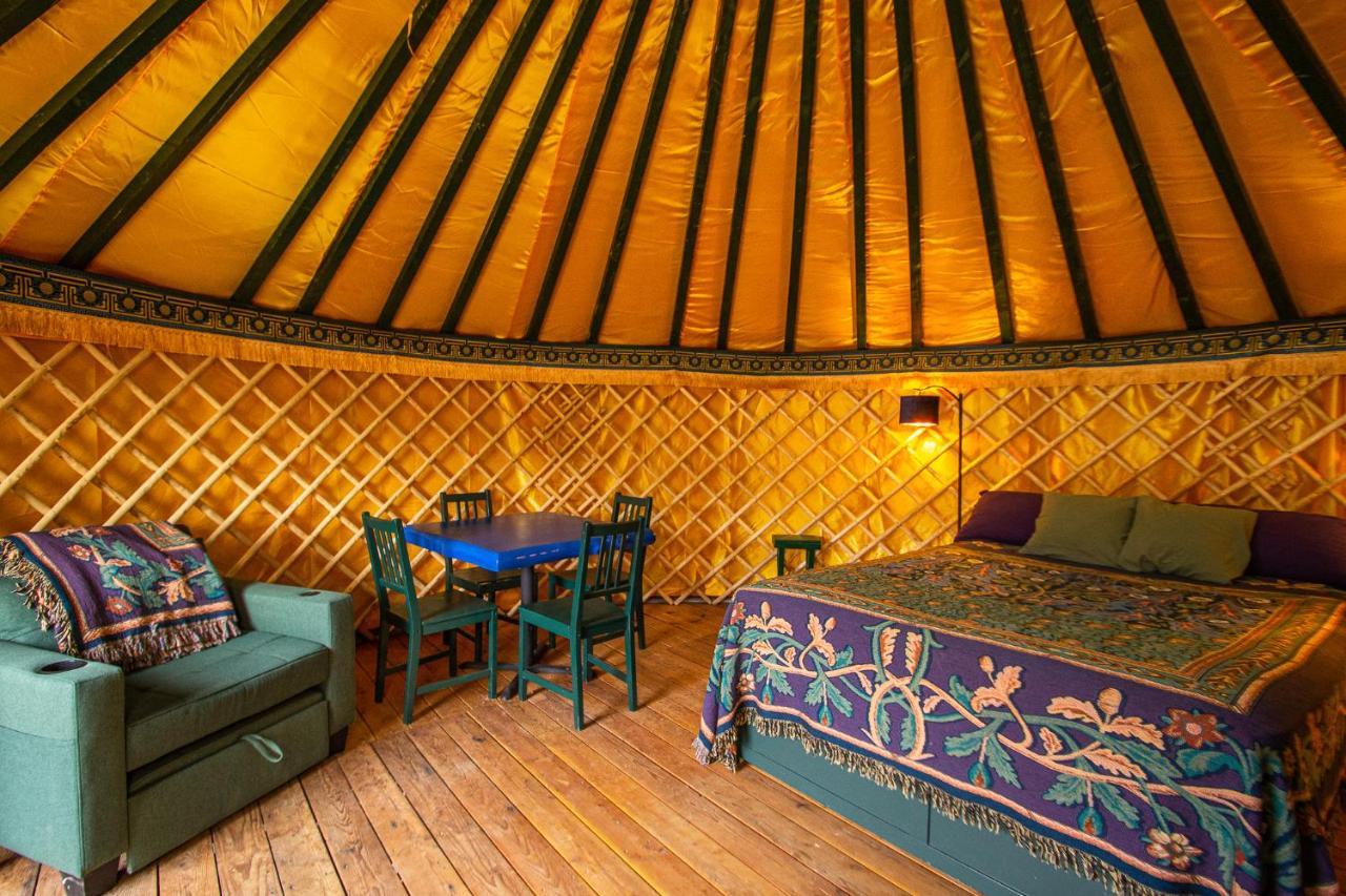 Boulder Mountain Guest Ranch Villa Luaran gambar