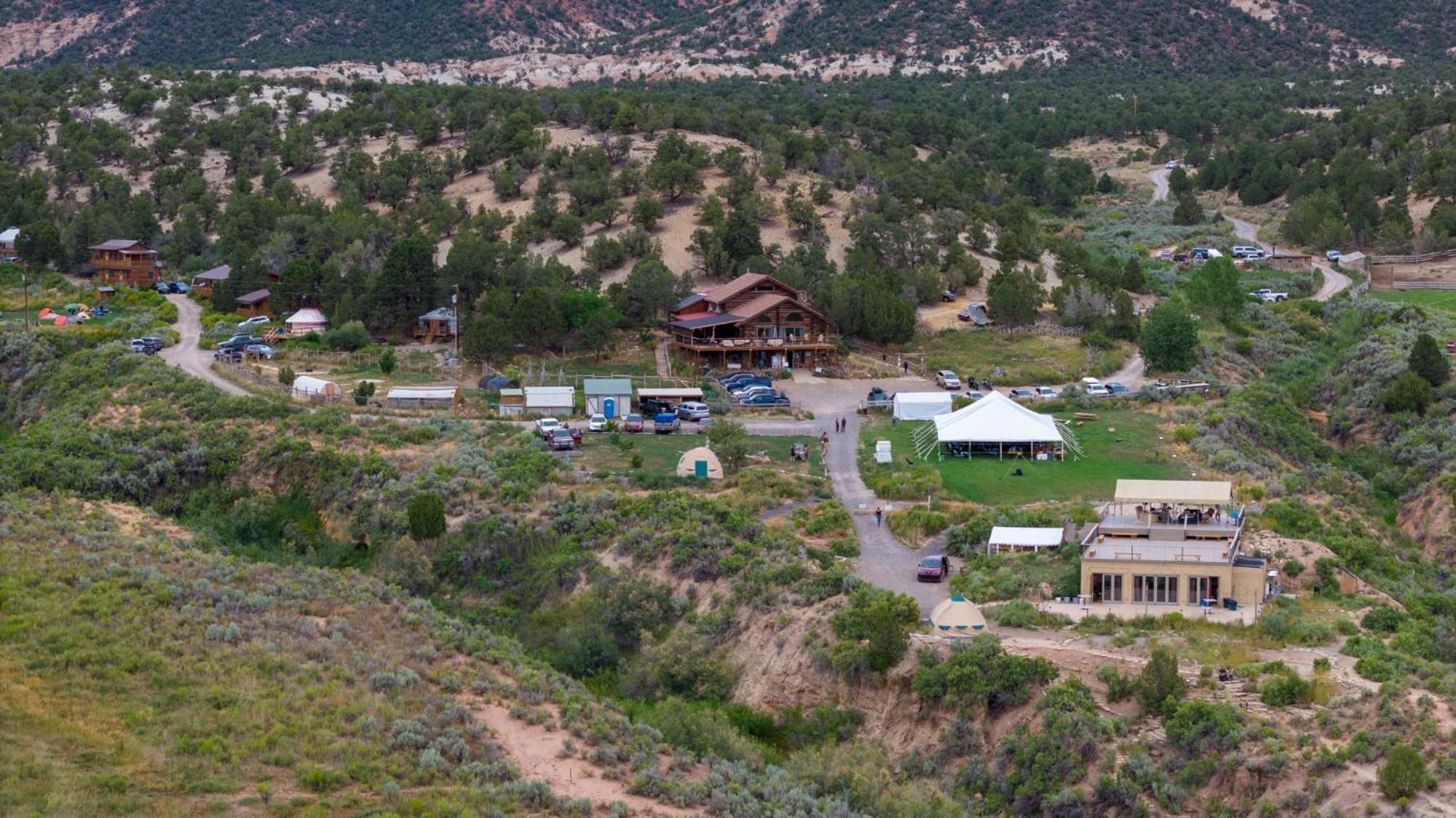 Boulder Mountain Guest Ranch Villa Luaran gambar