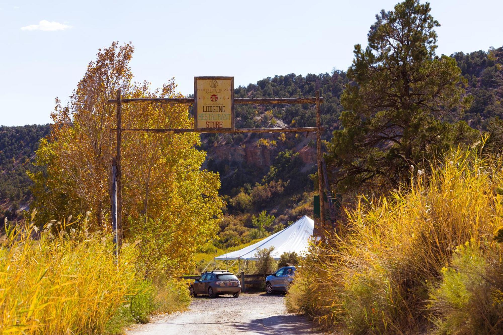 Boulder Mountain Guest Ranch Villa Luaran gambar
