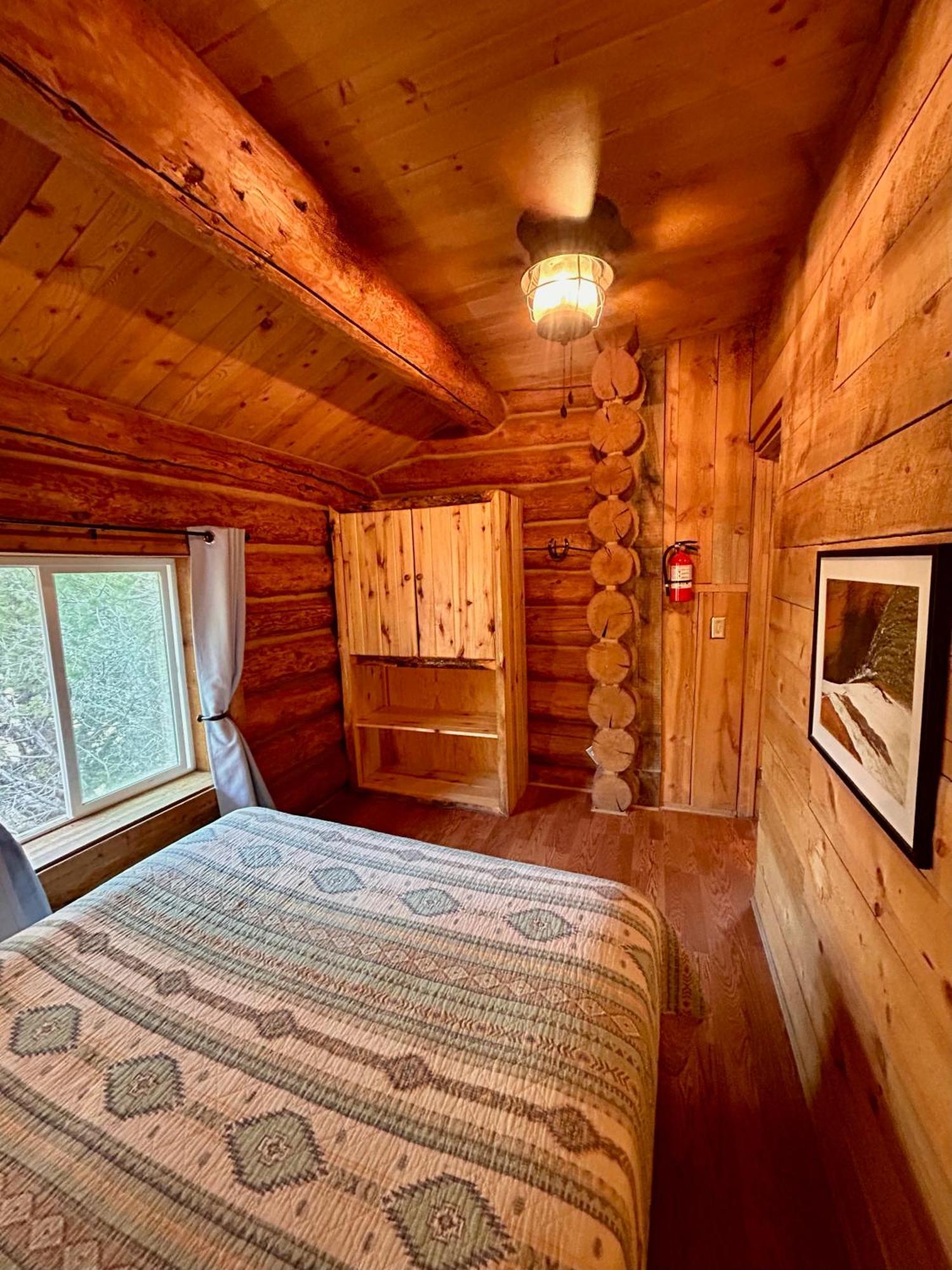 Boulder Mountain Guest Ranch Villa Luaran gambar