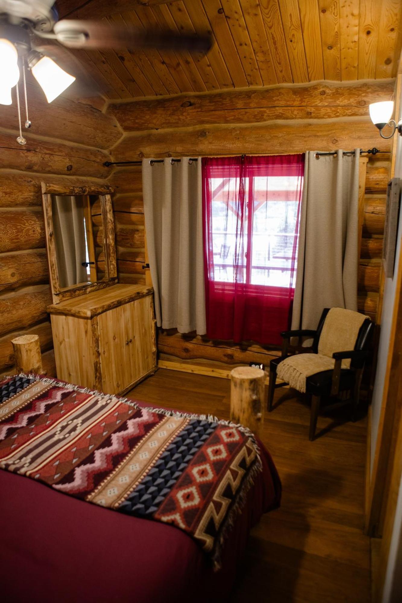 Boulder Mountain Guest Ranch Villa Luaran gambar
