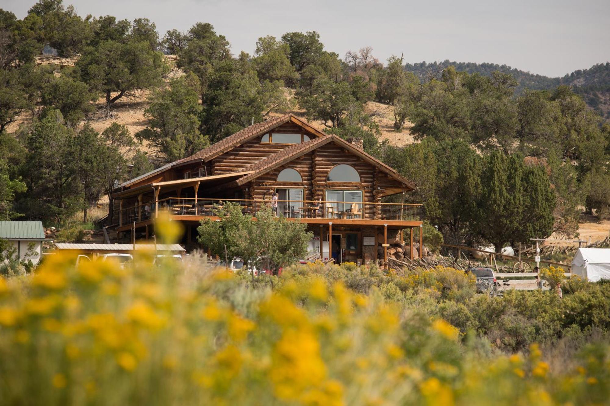Boulder Mountain Guest Ranch Villa Luaran gambar